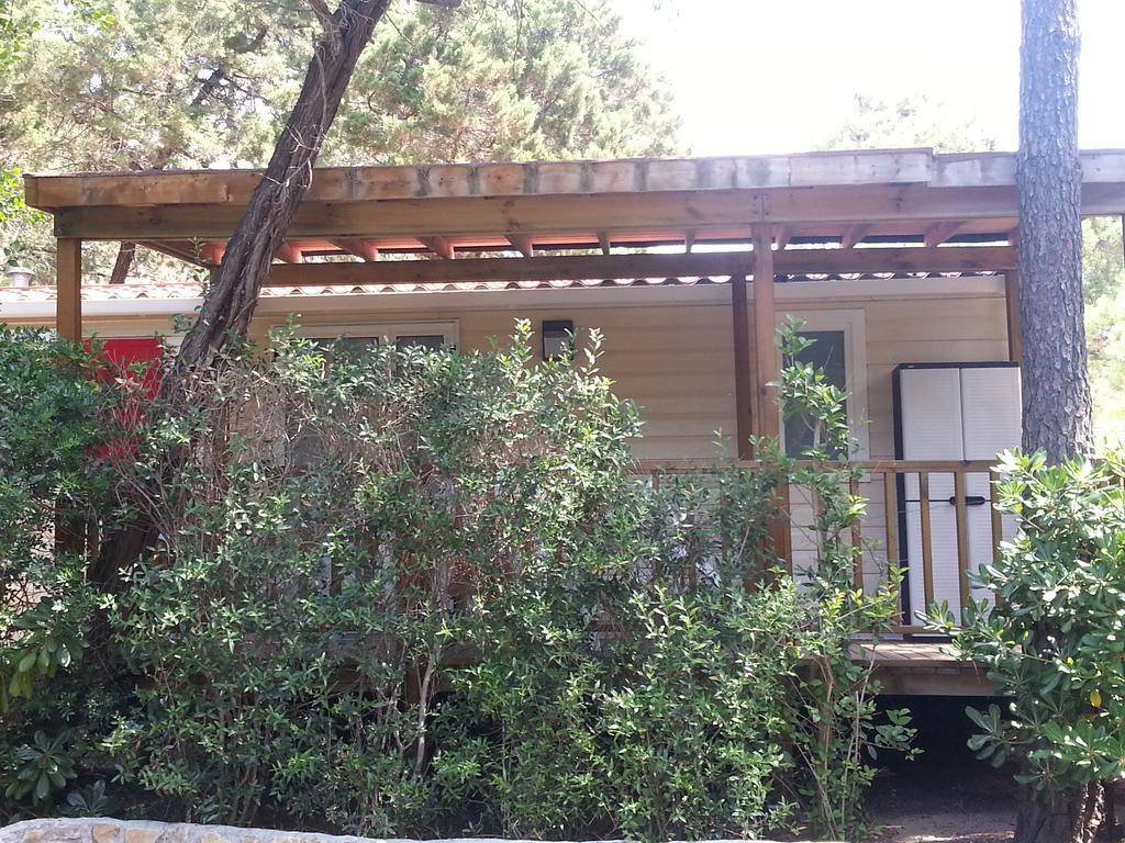 Camping Casa Di Caccia マリーナ・ディ・ビッボーナ エクステリア 写真